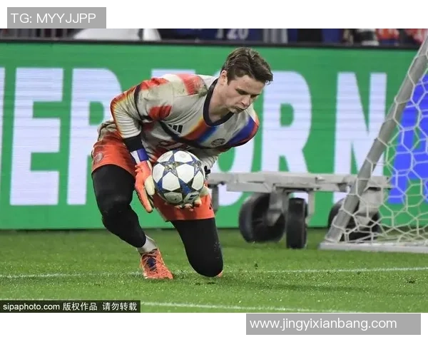 足球巨星纷纷插手转会风波 揭秘背后暗潮涌动的幕后故事